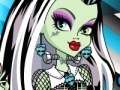 Joc Monster High: Frankie Stein in Spa Salon