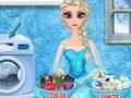 Joc Elsa Washing Clothes