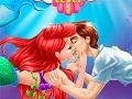 Joc Ariel And Prince Underwater Kissing