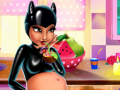Joc Catwoman Pregnant