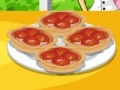 Joc Small strawberry tarts
